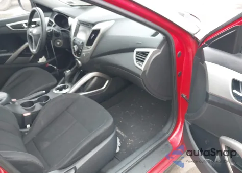 2013 Hyundai Veloster Base W/Black from USA, damaged, VIN KMHTC6AD9DU146058